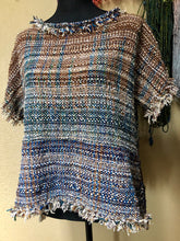 Load image into Gallery viewer, Blue gradient saori top